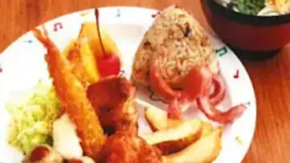 75 Populaire Japanse gerechten - Bekend lokaal restaurant in Okinawa - Hateruma International Avenue vestiging