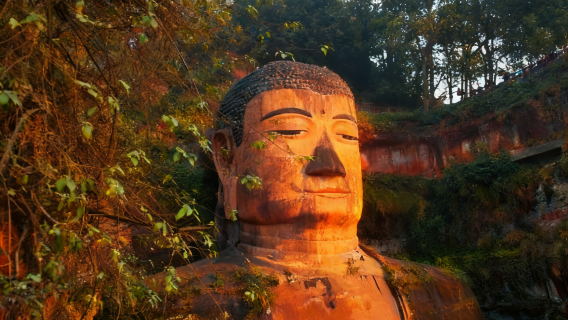 พระใหญ่เล่อซาน + เมืองโบราณหวงหลงซี ทัวร์ 1 วัน [ทัวร์จริงไม่มีเล่นเกมราคาถูกไม่มีกลยุทธ์ + รับส่งฟรีภายในถนนวงแหวนรอบที่ 3]