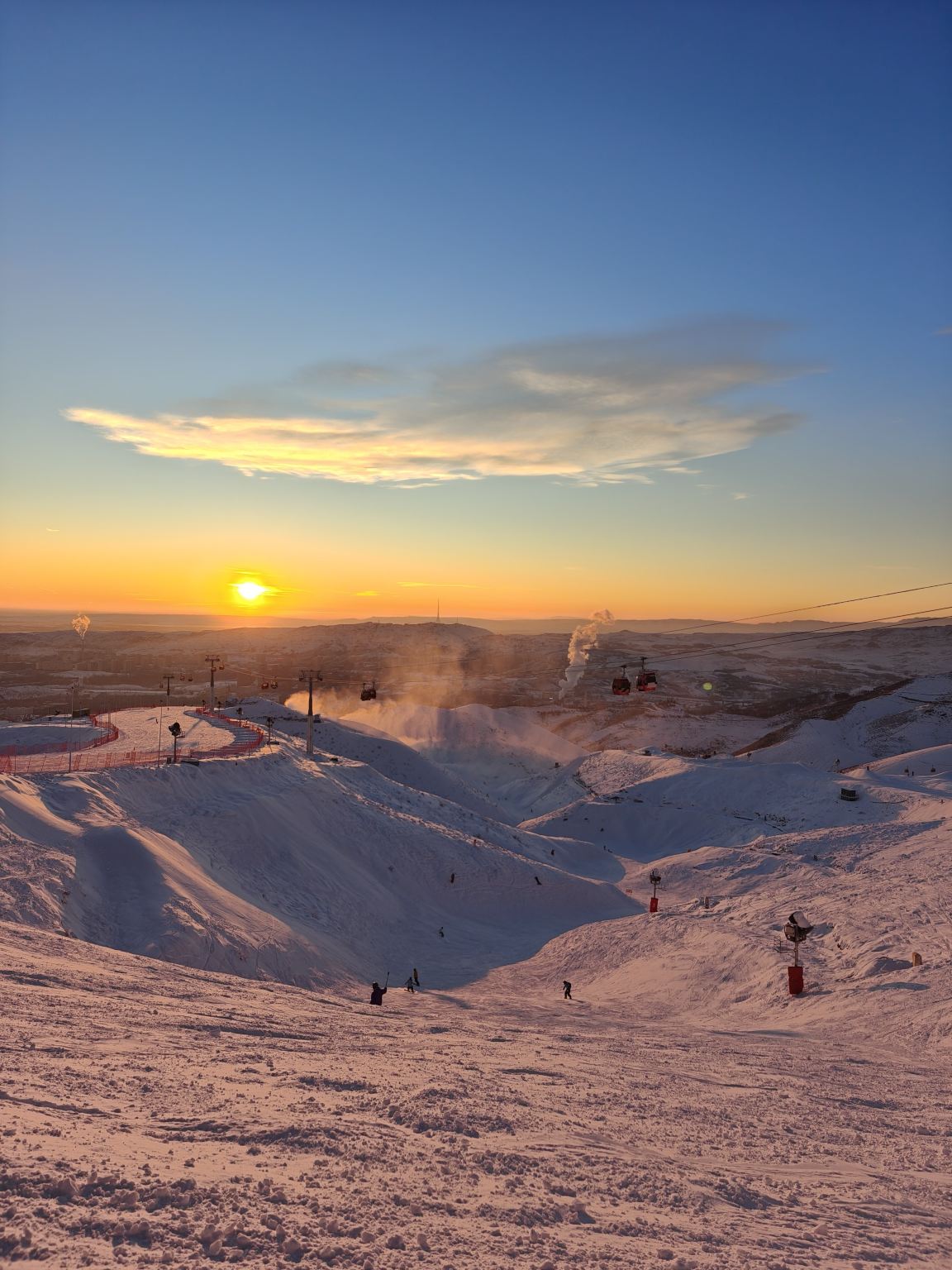 新疆特種兵滑雪自由行/（可可託海滑雪場+可可託海三號坑）