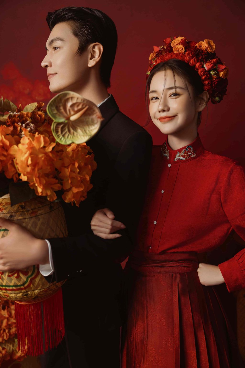 Siping Lishu Yitong multilingual guide services, private charter, customized travel planning, business accompaniment, and professional photography documentation.