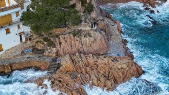 Barcelona Private Charter Day Tour [Tossa Castle & Costa Brava Adventure]