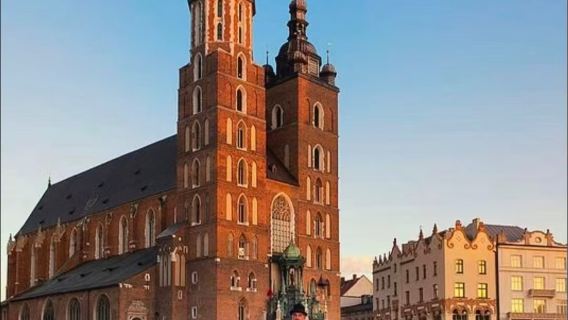 Università di Varsavia + Palazzo di Łazienki + Città Vecchia + Museo Marie Curie