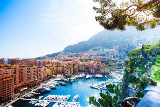 Monaco & Monte‑Carlo Walk: Casino, F1 & Harbor & Old Town