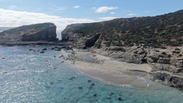 Malta: Blue lagoon and Gozo with Crystal Lagoon Sea Caves