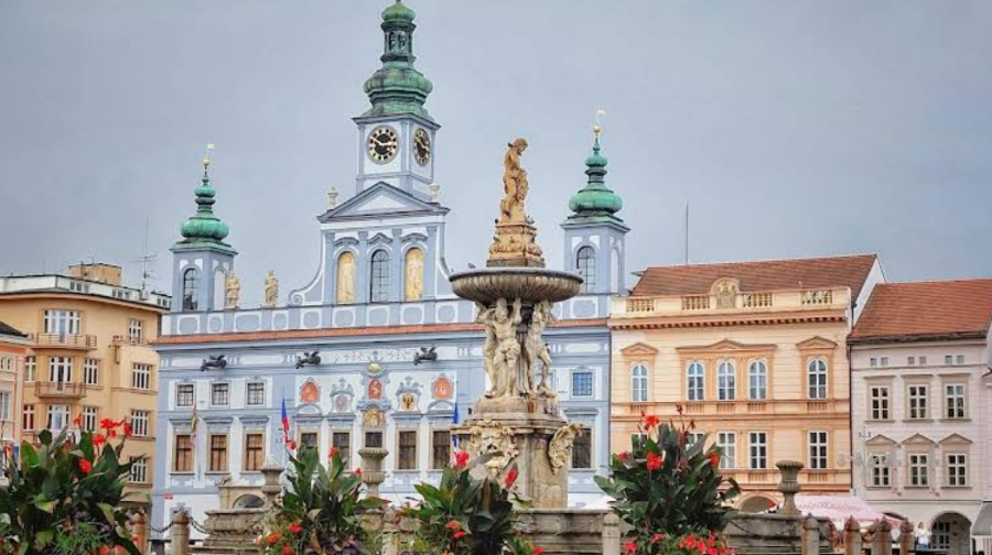 捷克布拉格-克魯姆洛夫-童話CK小鎮一日遊【中文包車自由行】