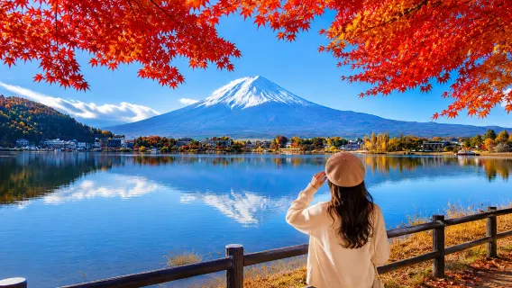 tour delle meraviglie del Fuji: Oshino Hakkai + Oishi Park + Lago Kawaguchi + tour di Lawson