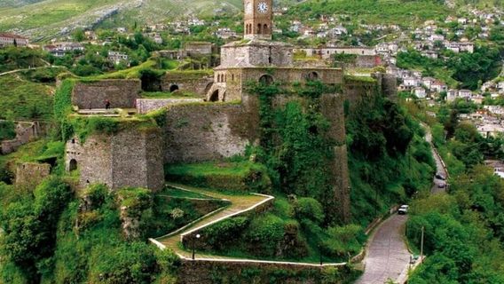 VloreTours
