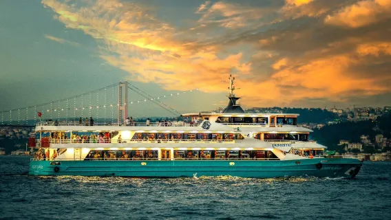 Istanbul Thổ Nhĩ Kỳ du thuyền đêm eo biển Bosphorus [Trải nghiệm du thuyền 3 giờ + bao gồm bữa tối]