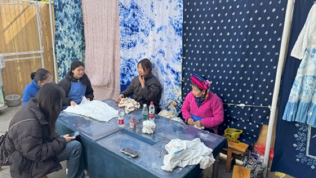 Kota Kuno Xizhou + Pengalaman Tie-Dyeing Tur Privat