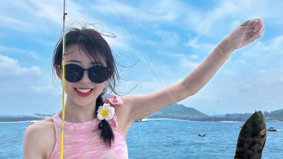 [Memancing Laut di Pulau Zhouzai] Bot Memancing dengan Radar Pengesan Ikan + Umpan dan Peralatan Memancing + Panduan Memancing + Bilik Mandi