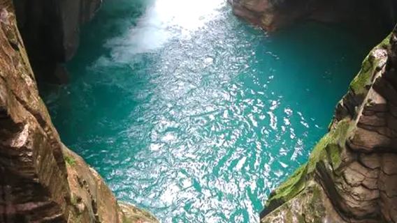 恩施地心谷一日遊【私人導覽、不早起、含必消、2人起】賓士保姆車