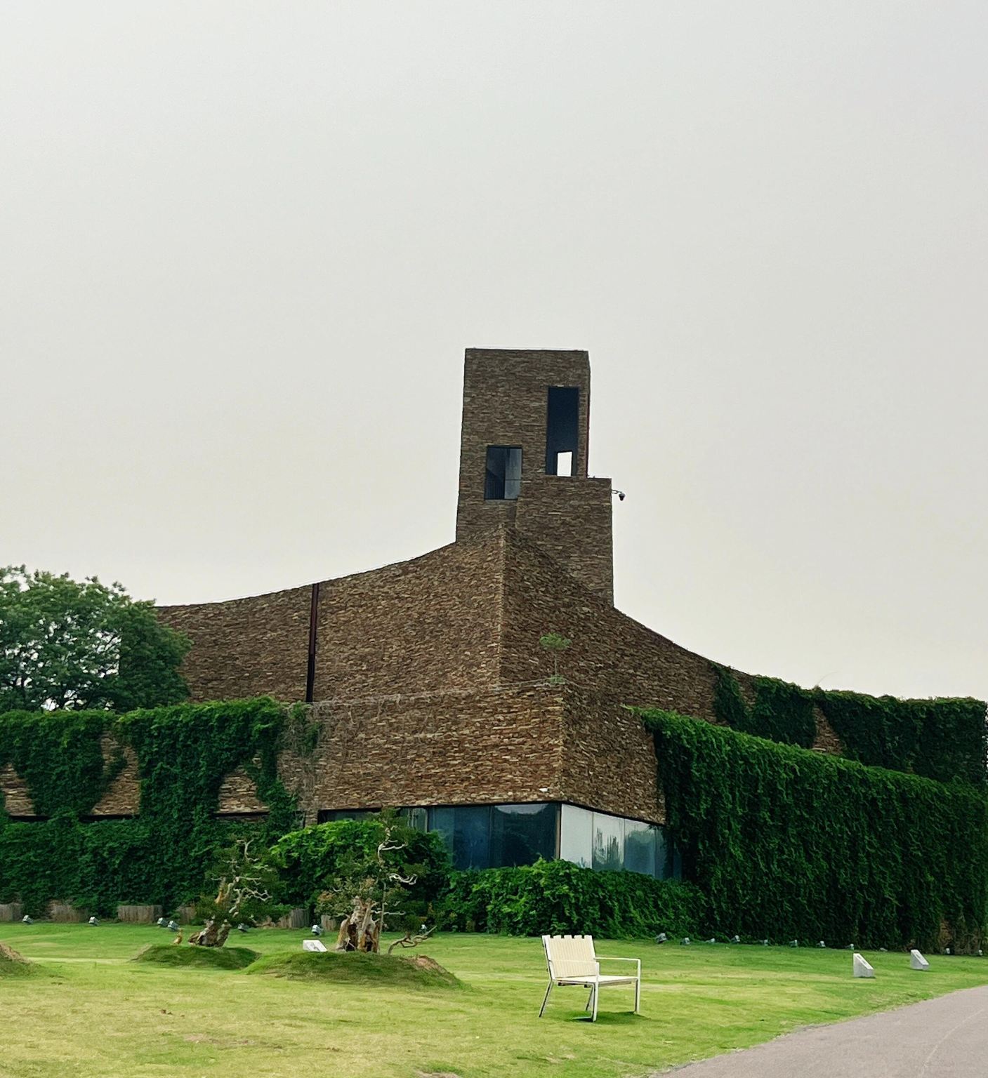 Suqian 1-day tour with English service: Santai Mountain Forest Park + Luoma Lake + Guhuanghe Shuijing Park