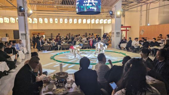 Écuries Ochiizumi à Osaka : spectacle de sumo, expérience sumo et kimono, chankonabe et autres spécialités culinaires japonaises
