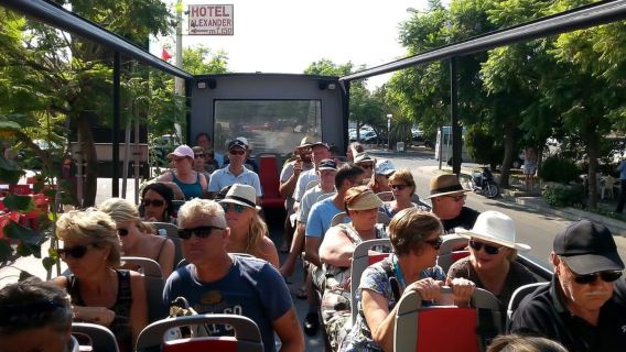 Taormina: Hop-On Hop-Off Bus Tour