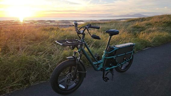 Tour guidato in bici elettrica di Inverness: ammira le attrazioni con una guida