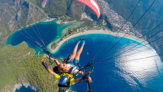 Fethiye: Pengalaman Paralayang Tandem dengan Penjemputan Hotel