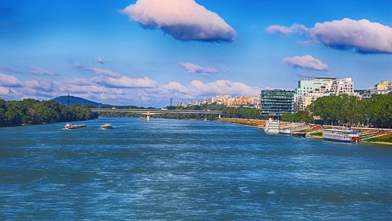 Tour privato del Museo nazionale slovacco con il castello di Bratislava