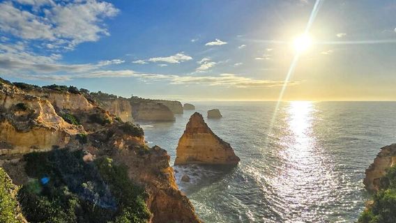 From Faro: Benagil Hiking Cliffs and the 4 Treasure Experience