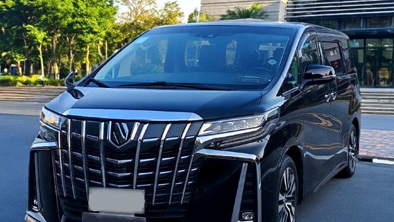 Hong Kong Macau Shenzhen private charter with door-to-door pickup, business private charter cross-border direct to Greater Bay Area, charged per vehicle with only 100+ per person.