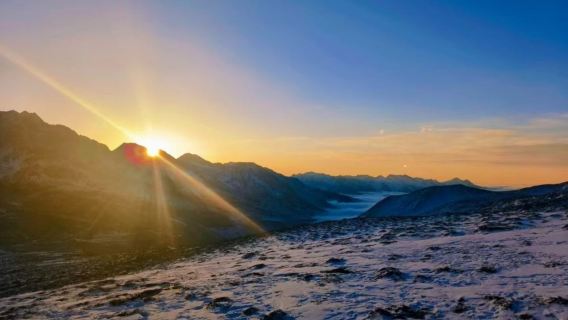 Mirador de la Montaña Yamu en Chengdu · sin acampada nocturna[Corazón de Langka: excursión de un día + mar de nubes + vistas panorámicas de las montañas nevadas + ida y vuelta desde Chengdu]