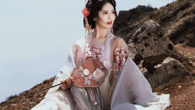 Helan Reisefotografie[Fotografie, Begleitung, Fotos, Kurzvideos, Imagefilme, Abschlussfotos, Porträts, Hochzeitsfotos, frischer Stil, alle Negative inklusive/Übersetzung]