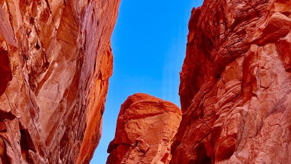 美國拉斯維加斯-火焰穀州立公園-紅岩峽谷【中文｜市區接送】