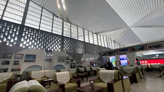 Say goodbye to crowds at Kunmingnan Railway Station with comfortable waiting and exclusive business travel lounge services | Kunming high-speed rail travel convenience rest package