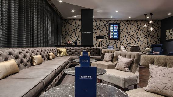 VIP-Lounge am Flughafen London-Gatwick (LGW) | First-Class-VIP-Lounge + Wartebereich für Langstrecken-/Kurzstrecken-/Umsteigepassagiere/Erholung/Heimflug