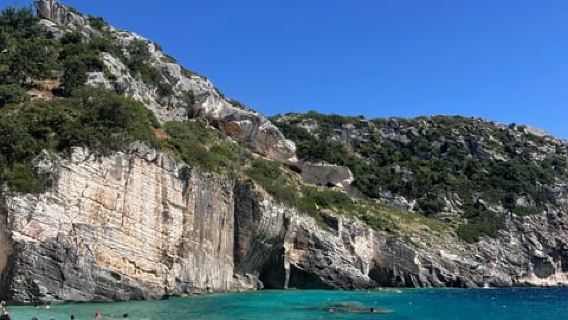 Secret Blue Cave, Grama Bay Speed Boat Tour