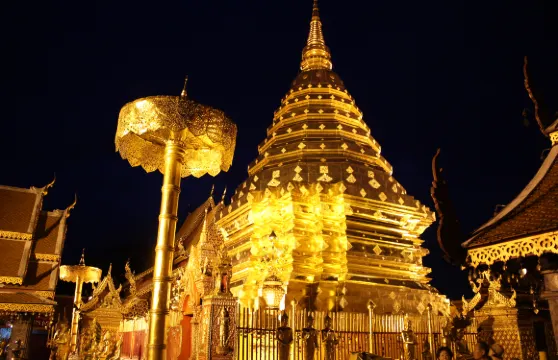 清邁：超讚！導遊陪同的素帖山與烏蒙寺夜遊