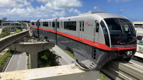 e-ticket: Okinawa Urban Monorail (1-day pass) with Okinawa Outlet Mall & iias Okinawa Toyosaki shopping discount coupons