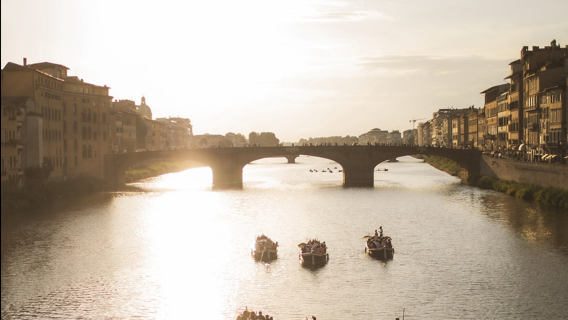 Florentine Gondola boat tour