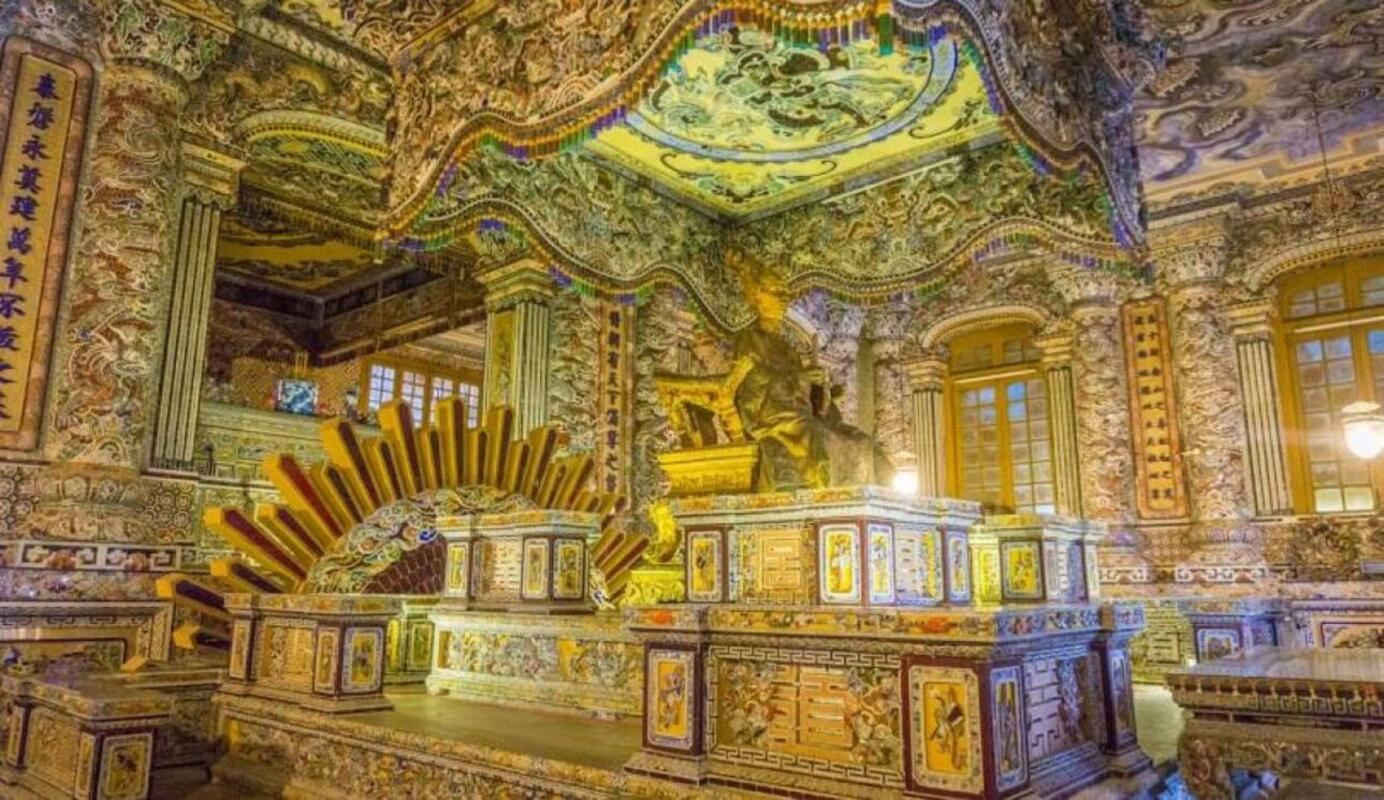 Hai Van Pass & Hue City Explore Full Day Tour | Including Lunch & Round-trip Transfer From