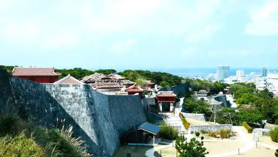 那霸：1.5小時首里城之旅，深入琉球腹地