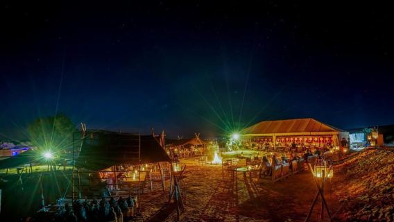 Chương trình biểu diễn ăn tối và cưỡi lạc đà tại Désert Agafay ở Ma-rốc