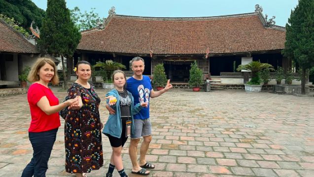 Hanoï : Circuit privatisé au village ancien de Duong Lam, village des encens et métiers traditionnels