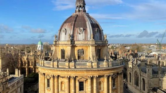 London + University of Oxford day tour / Customizable itinerary - Tailored tours available
