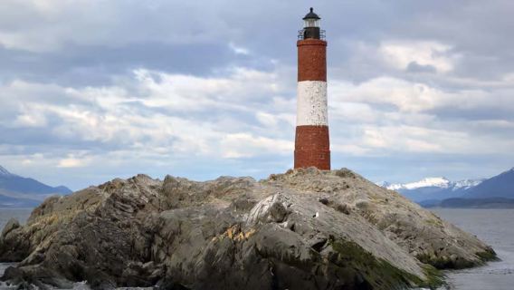 Tren del Fin del Mundo en Ushuaia, Argentina + Crucero por el Canal Beagle con faro, oficina de correos e isla de lobos marinos