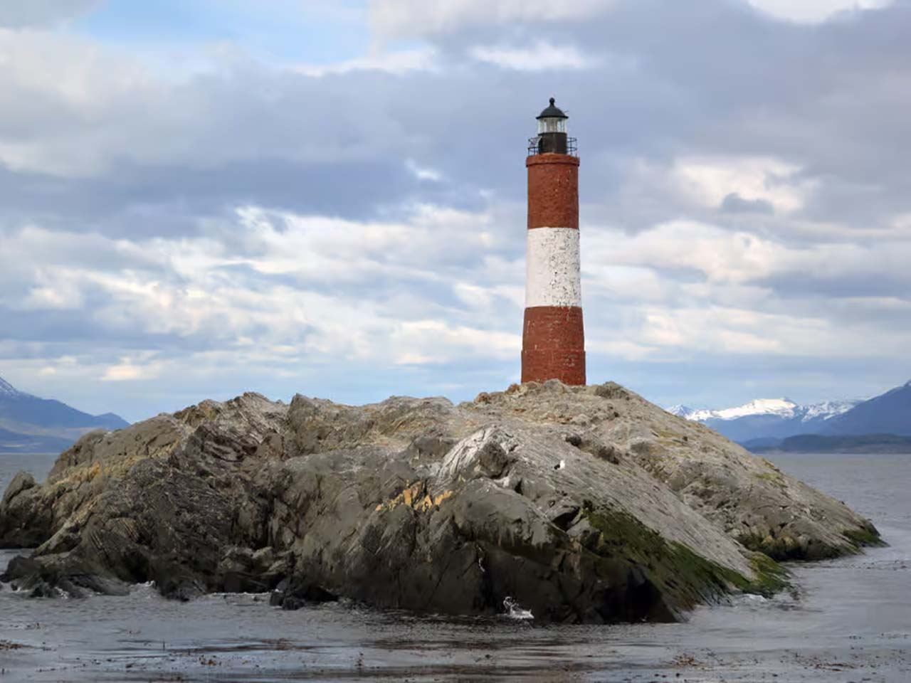 Argentina Ushuaia Tierra del Fuego Train + Beagle Channel Cruise Lighthouse/Post Office/Sea Lion Island