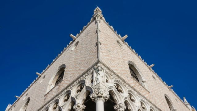 Doge's Palace: Secret Itinerary Guided Tour + Skip The Line