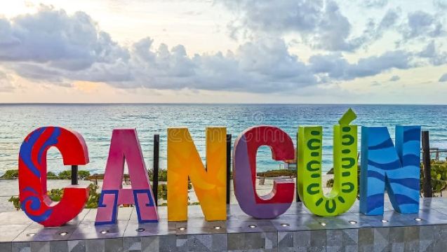 Lawatan sehari di bandar Cancun, Mexico [Singgah di Pantai Lumba-lumba + Kampung Beli-belah La Isla]