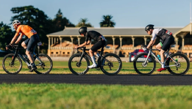 Lawatan sehari di Adelaide: Berkayuh di tepi sungai + Degustasi di Pusat Wain Negara + Minum petang di kapal sungai