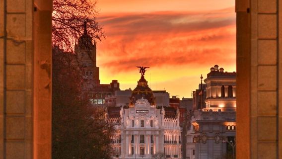 Lawatan Sehari Sewaan Peribadi Sekitar Madrid: Bandar Lama Toledo Berusia Ribuan Tahun + Kumpulan Kecil Pelancongan Consuegra
