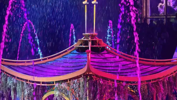Must-see House of Dancing Water + Figure-8 Ferris Wheel | Macau self-guided tour