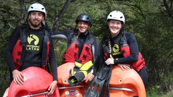 Puerto Varas: Petrohué Rafting RiverKayaking Tour with Snack