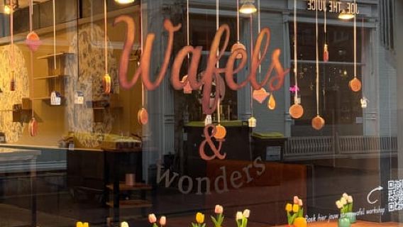 Haarlem: Combi Ticket Scenic Cruise + Stroopwafel workshop
