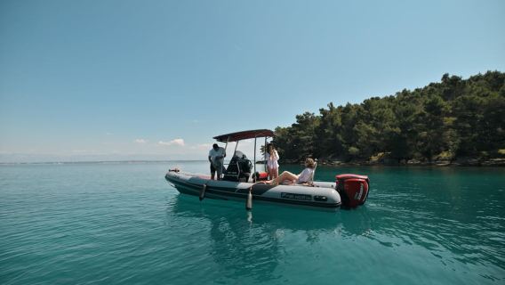 Zadar:Speedboat Tour 3 Islands With Snorkeling&Wine