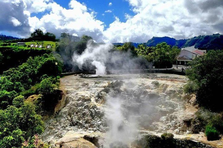 Vila Franca do Campo Travel Guide 2023 - Things to Do, What To Eat u0026 Tips |  Trip.com