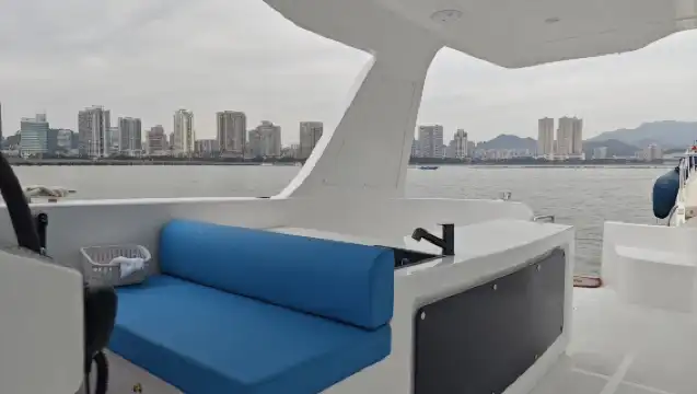 【珠海遊艇】珠海全新45尺網紅派對雙體遊艇~專業海釣船包船出海海釣