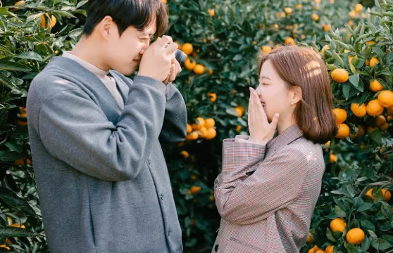 石河子Trip Moments【商業攝影攝像/婚紗寫真/婚禮跟拍/街拍抓拍航拍/多語種翻譯】